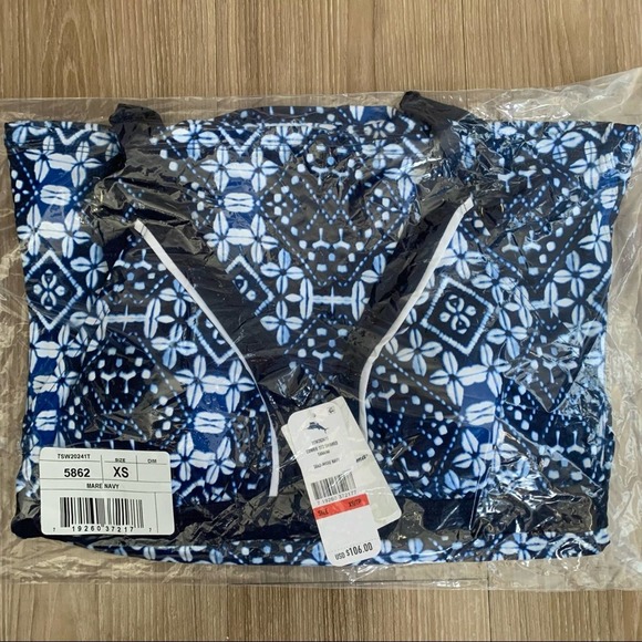 Tommy Bahama Indigo Cowrie Diamonds Over The Shoulder Shirred Tankini Top - Picture 7 of 9